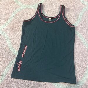 Medium under armour tank gray/pink